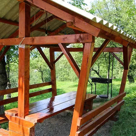 гірська хатина *